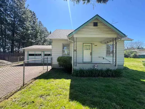 7400 SE Otty St, Milwaukie, OR 97222
