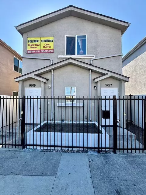 9017 Avalon Blvd, Los Angeles, CA 90003
