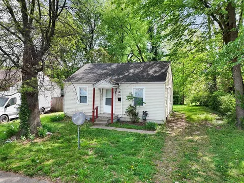 1927 S 28th St, Louisville, KY 40210