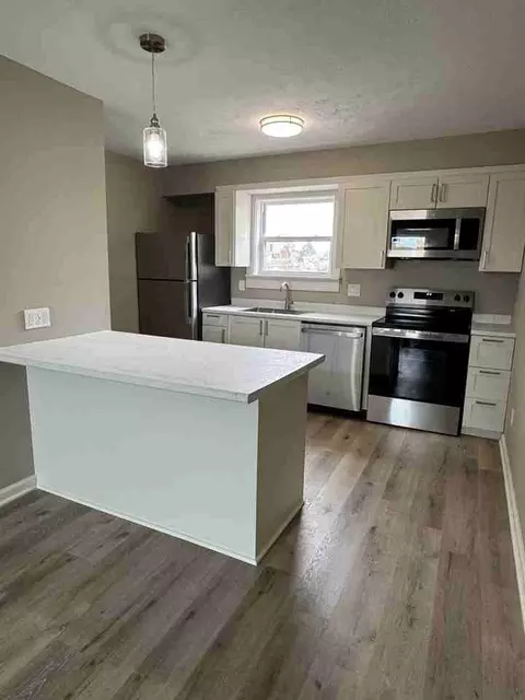 2401 Collis Ave #1, Huntington, WV 25703