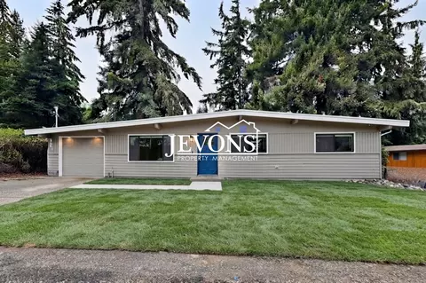 30217 1st Pl S, Federal Way, WA 98003