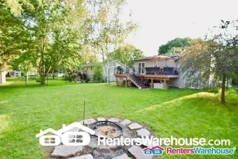 13743 Yosemite Ave S, Savage, MN 55378