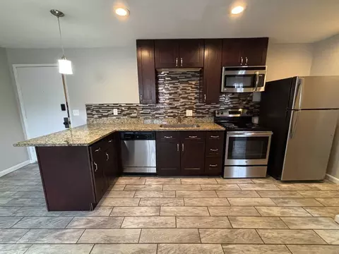 980 S Dexter St #16, Denver, CO 80246