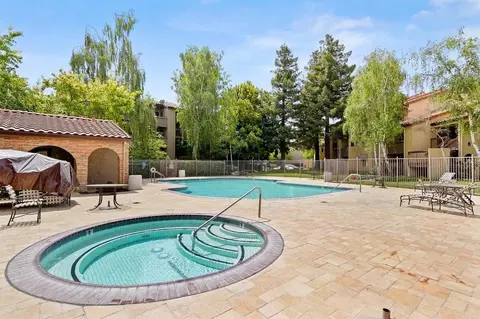 2250 Monroe St #108, Santa Clara, CA 95050