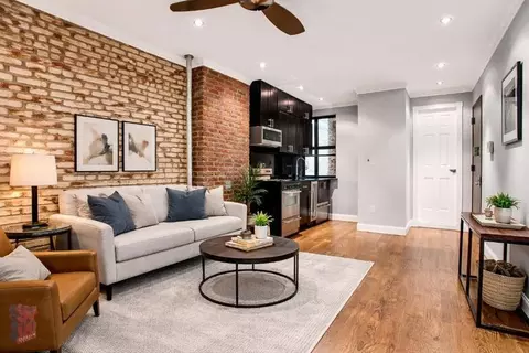 Undisclosed, New York, NY 10019