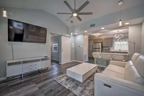 224 E Kelly Park Rd #1386005P, Apopka, FL 32712