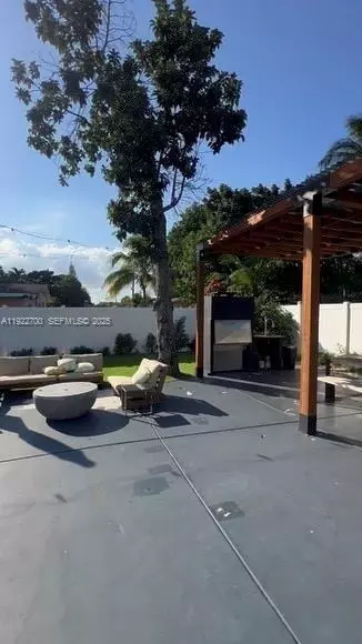 4681 SW 26th Ave, Fort Lauderdale, FL 33312