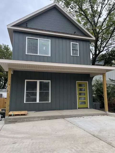 933 N Oakland Ave #NA, Fayetteville, AR 72701