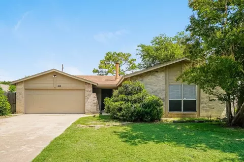 618 Thornwood Trl, Grand Prairie, TX 75052