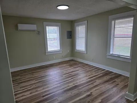 614 Fairview Ave #7, Greenville, MS 38701