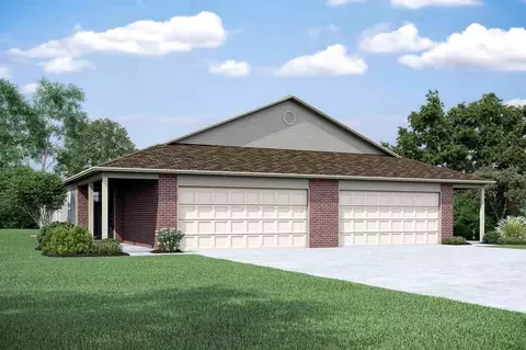 9627 Glover River Dr, Yukon, OK 73099