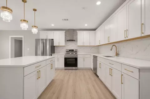 1658 Temple Ave, College Park, GA 30337