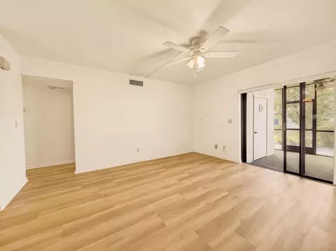 1701 Courtyard Way, Naples, FL 34112