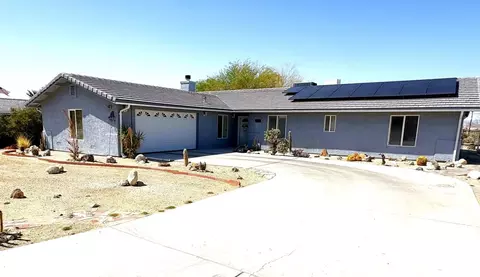 74404 Pinon Dr, Twentynine Palms, CA 92277