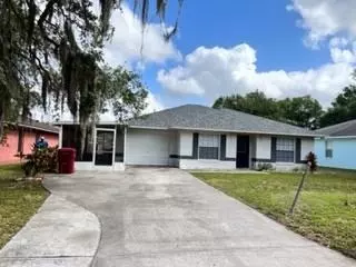 1304 E Ohio St, Plant City, FL 33563
