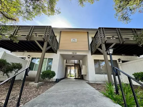 1210 W Lambert Rd, La Habra, CA 90631