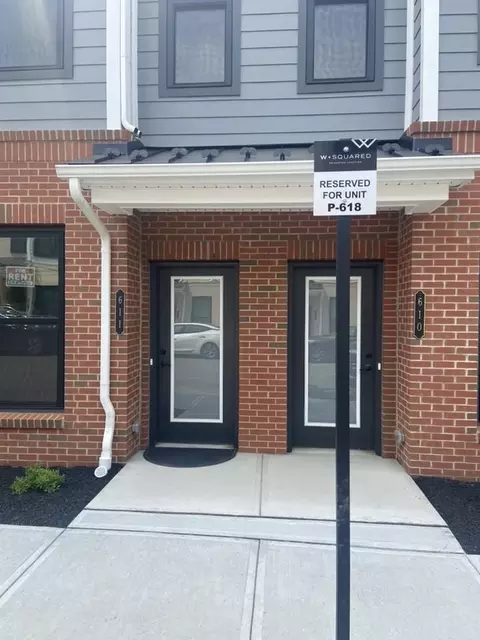 611 Parker Blvd #611, Princeton Junction, NJ 08550