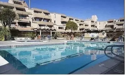 5 Embarcadero W #215, Oakland, CA 94607