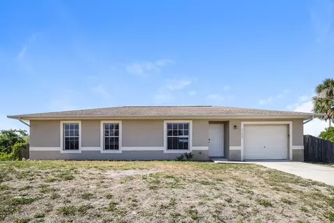 3102 39th St SW, Lehigh Acres, FL 33976