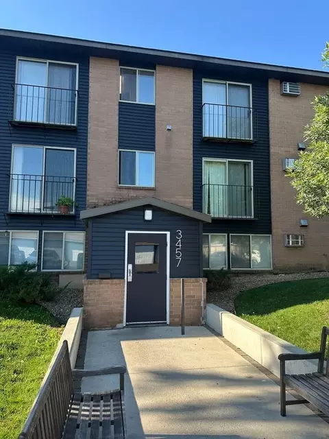 3457 3rd St N #204, Saint Cloud, MN 56303