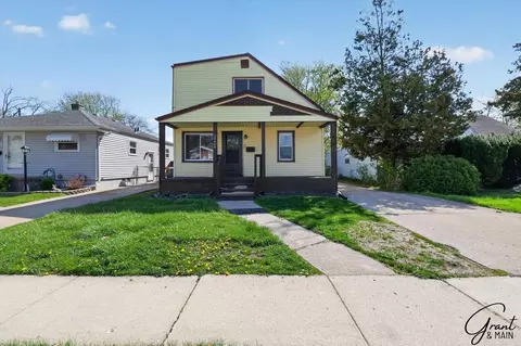 24408 Lambrecht 2, Eastpointe, MI 48021