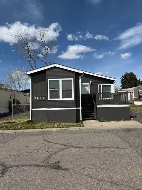 9635 Gull St #33, Federal Heights, CO 80260