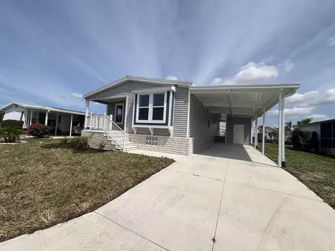 937 Questa W, Venice, FL 34285