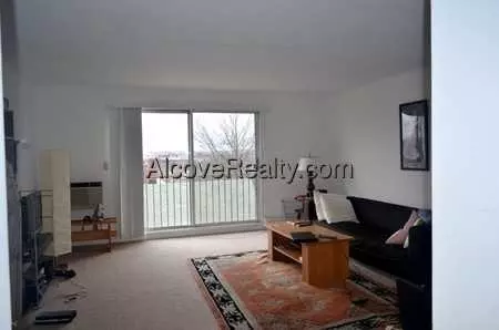 41 Belmont St #33, Somerville, MA 02143