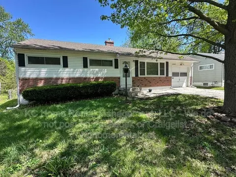 10809 Ewing Ave, Kansas City, MO 64134