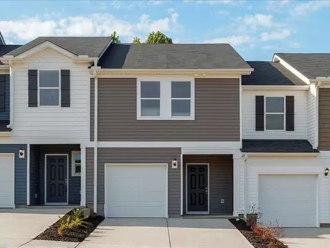 855 Ernest Ln, Lyman, SC 29365