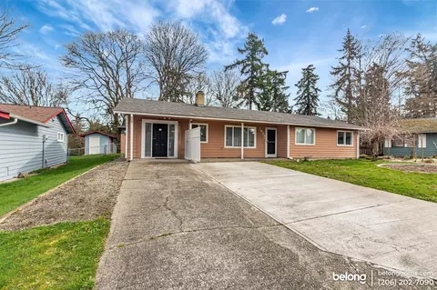 1924 S 254th Pl #B, Des Moines, WA 98198