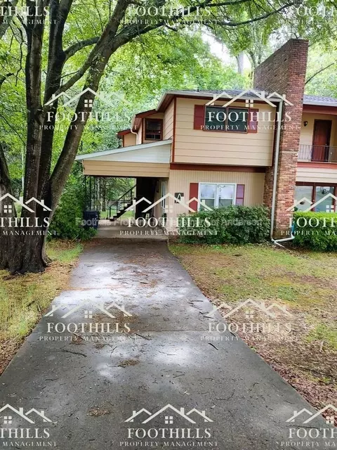 130 Tanglewood Dr #A, Anderson, SC 29621