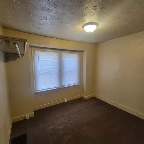 335 S Oakland Ave, Indianapolis, IN 46201