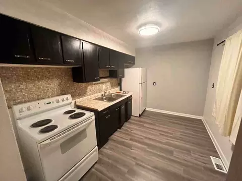 4113 Crest Dr Dayton Oh 45416 - 14113 Crest Dr Dayton Oh 454164113 Crest Dr Dayton Oh 45416 #1, Dayton, OH 45416