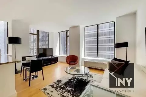 126 Pearl St #22R, New York, NY 10005