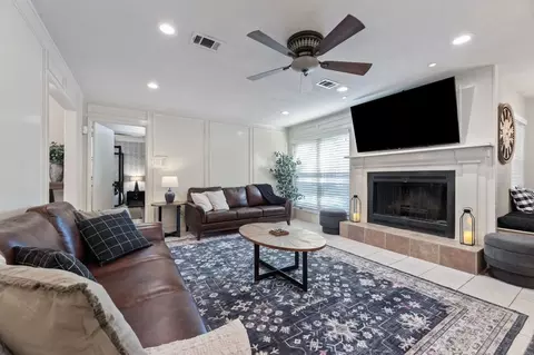 9123 Kerr Dr #1514817P, Tomball, TX 77375