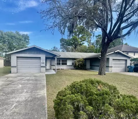 10337 Usher St #1, Spring Hill, FL 34608