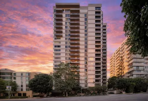 10445 Wilshire Blvd #305, Los Angeles, CA 90024