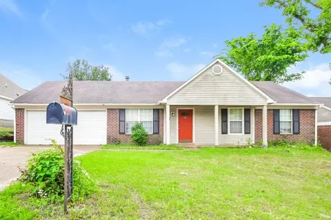 2545 Waverly Dr, Horn Lake, MS 38637
