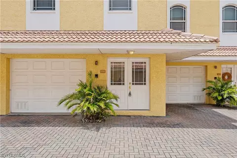 11555 Gulf Blvd #115, Treasure Island, FL 33706