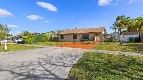 16110 SW 300th St, Homestead, FL 33033
