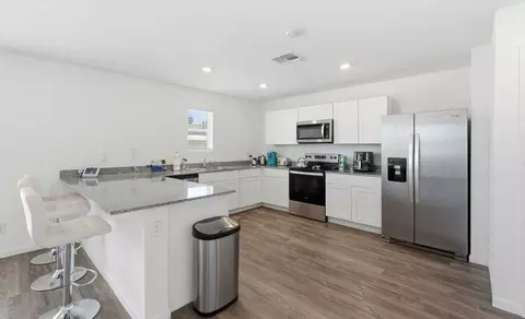15610 S Moon Valley Rd, Arizona City, AZ 85123