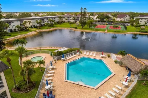 1022 Manatee Rd, Naples, FL 34114