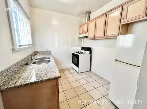 324 Esther St #7, Long Beach, CA 90813