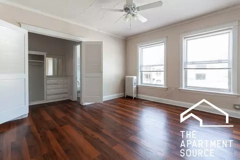 4866 N Magnolia Ave #405, Chicago, IL 60640