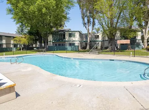 1811 E Grand Ave #89, Escondido, CA 92027
