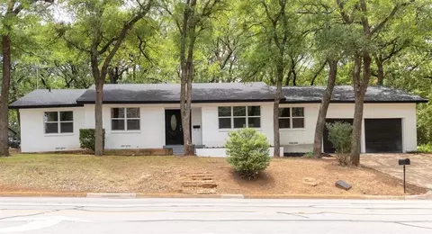 1230 S Pecan St #NA, Arlington, TX 76010