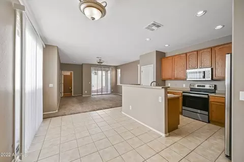 3652 E Temecula Way, Gilbert, AZ 85297 photo 4