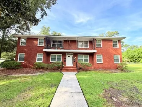 51 Columbus Dr #1, Savannah, GA 31405