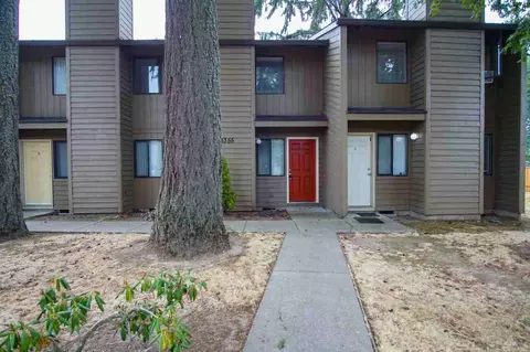 8363 SW Durham Rd #06, Tigard, OR 97224